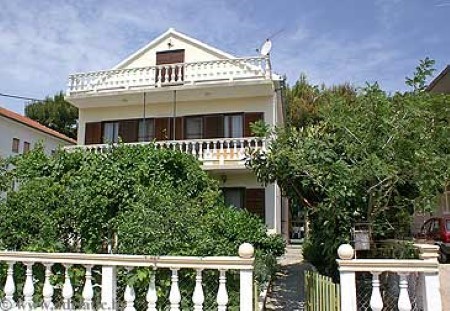Apartamenty Apartmani Pejčinović Vodice