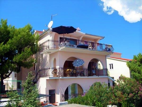 Apartamenty Apartmani Vedrana Rogoznica