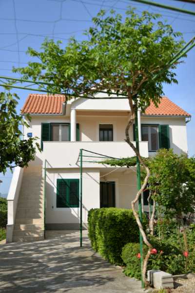 Apartamenty Mladenka Murter